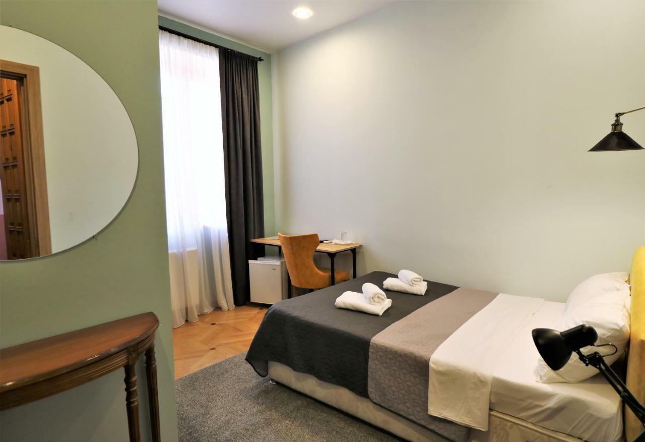 Cabinet Boutique Hotel Tbilisi Bagian luar foto