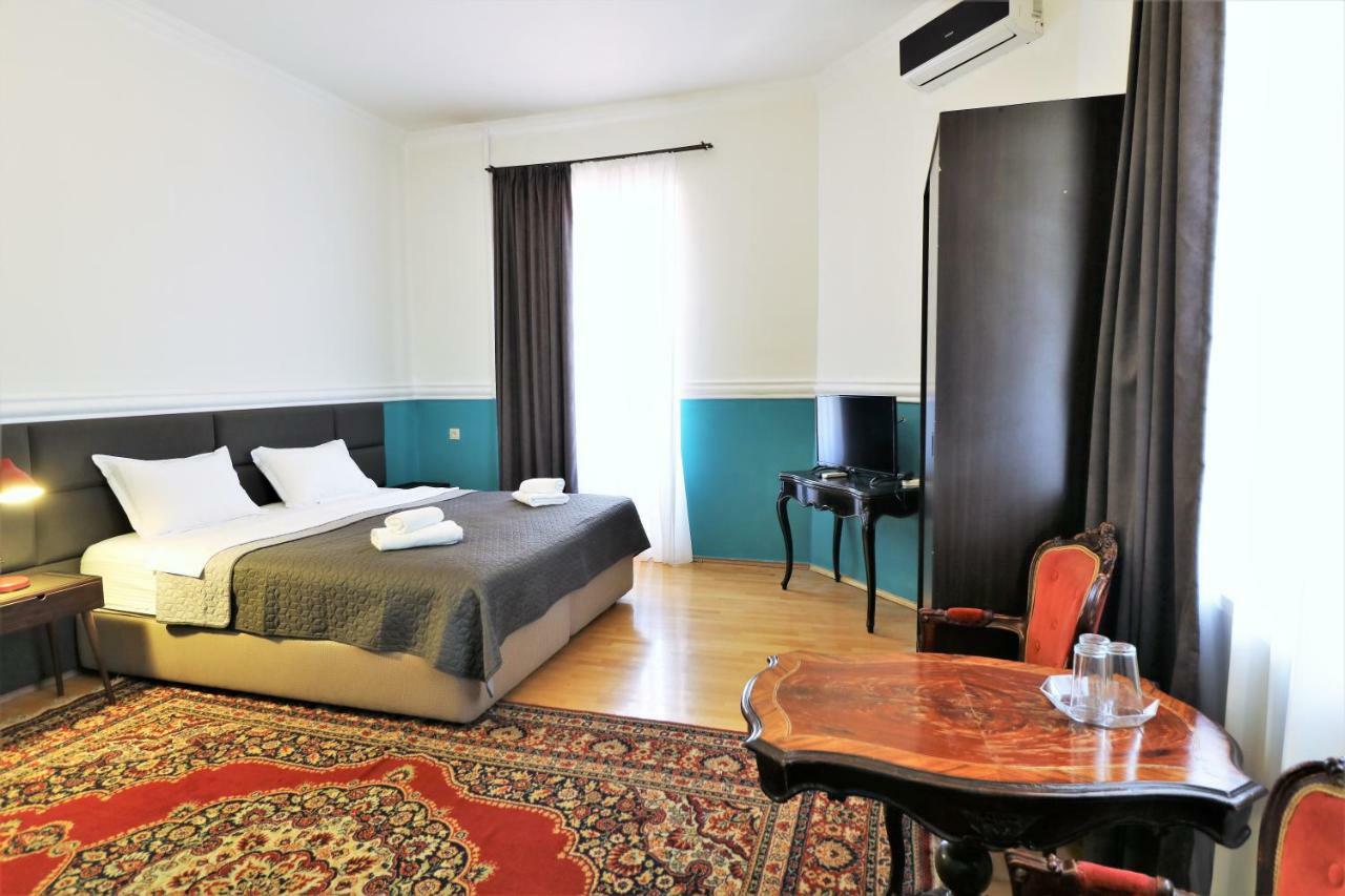 Cabinet Boutique Hotel Tbilisi Bagian luar foto