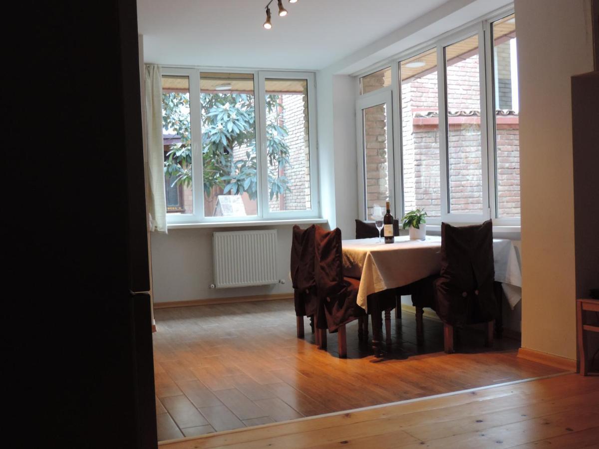 Cabinet Boutique Hotel Tbilisi Bagian luar foto